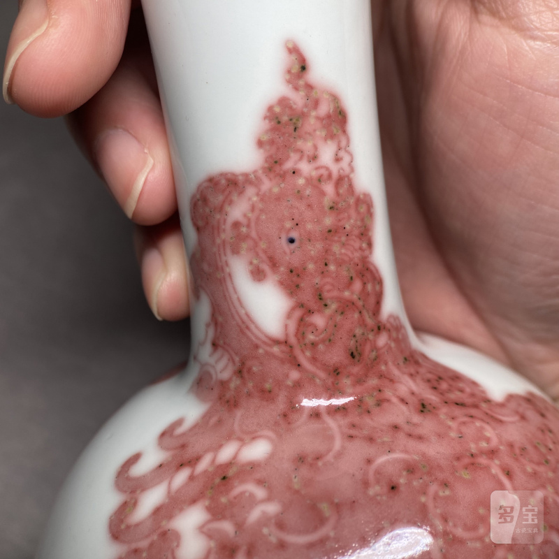 清康熙 釉里红夔凤纹摇铃尊 - 图14